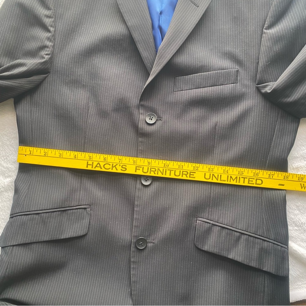 Men’s Tailored Gray Pinstripe Blazer Sport Coat Blue Lining 3 Button XS/S - Picture 7 of 13